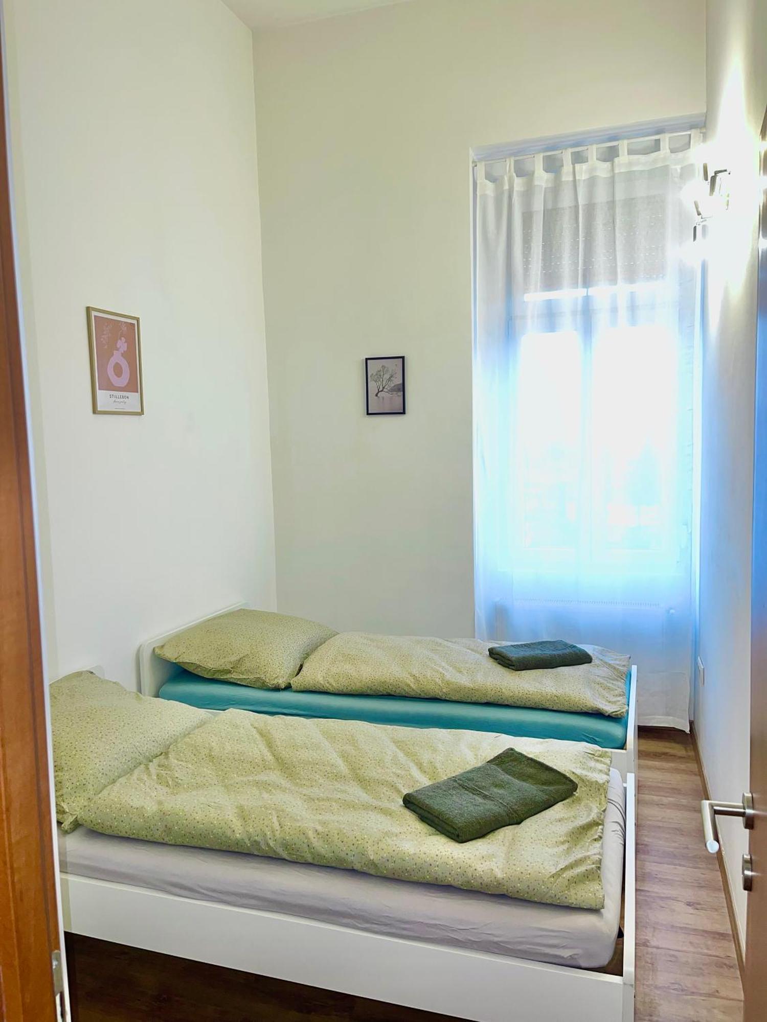 Vivien Apartment บูดาเปสต์ ภายนอก รูปภาพ