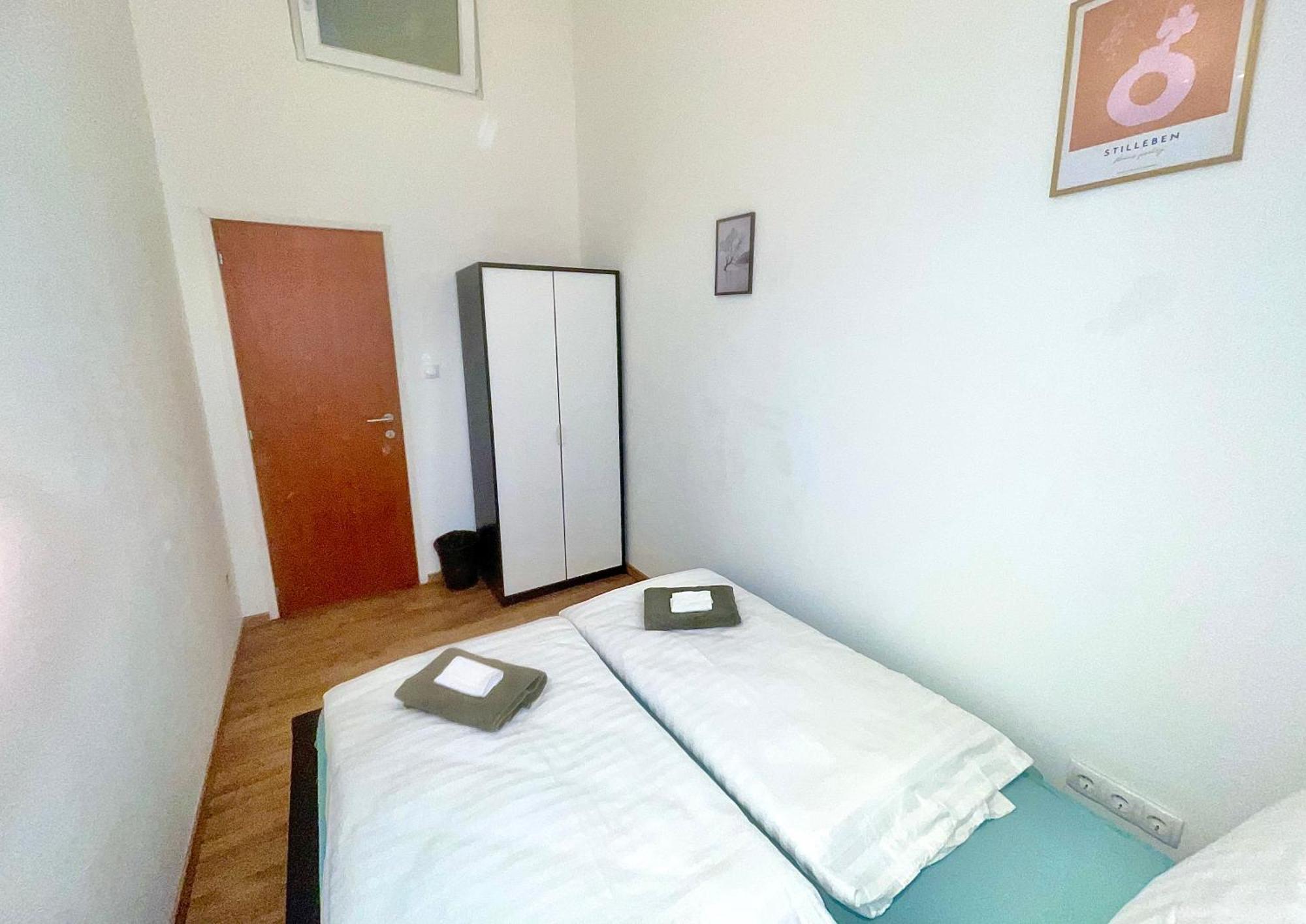 Vivien Apartment บูดาเปสต์ ภายนอก รูปภาพ
