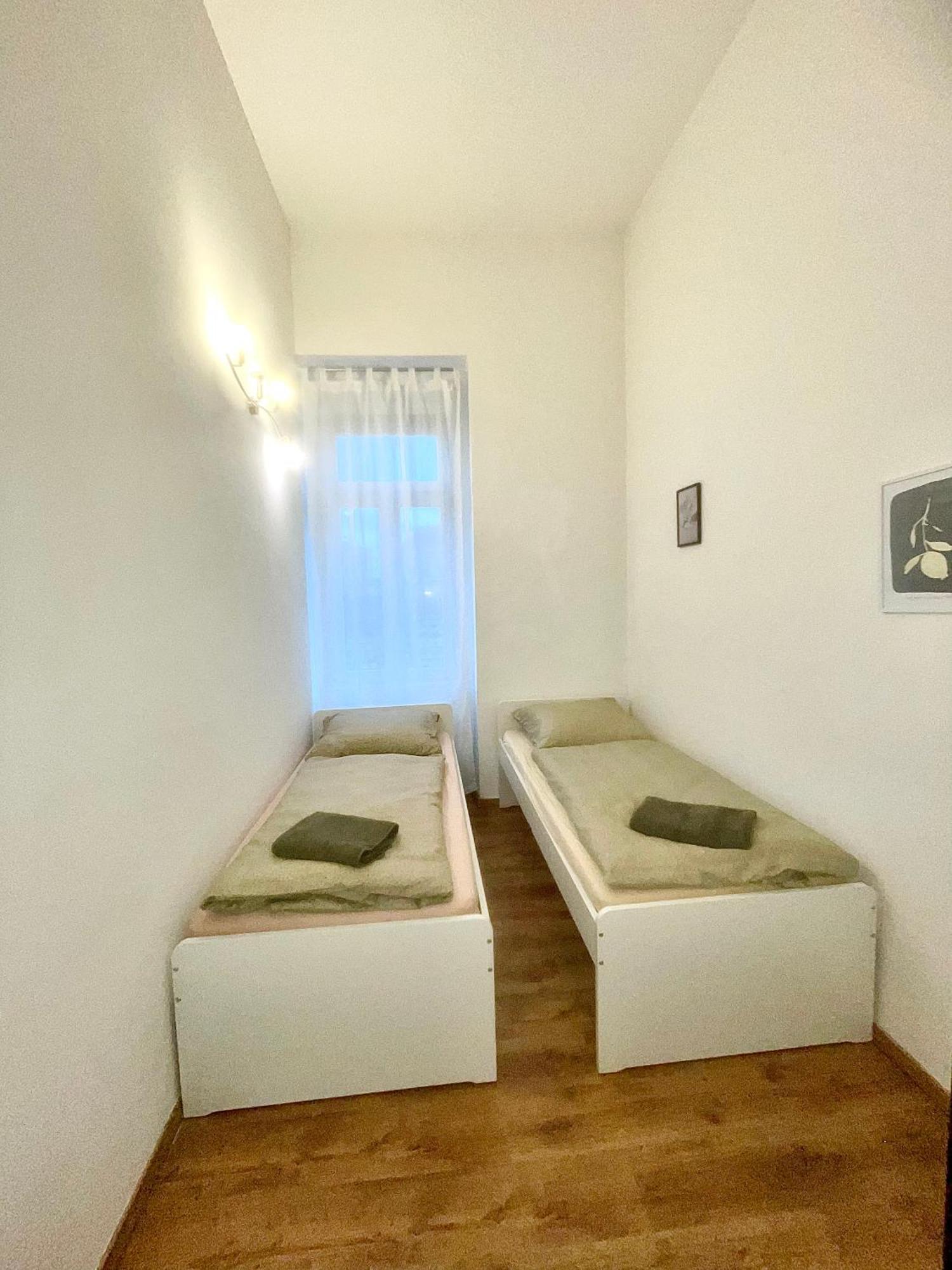 Vivien Apartment บูดาเปสต์ ภายนอก รูปภาพ