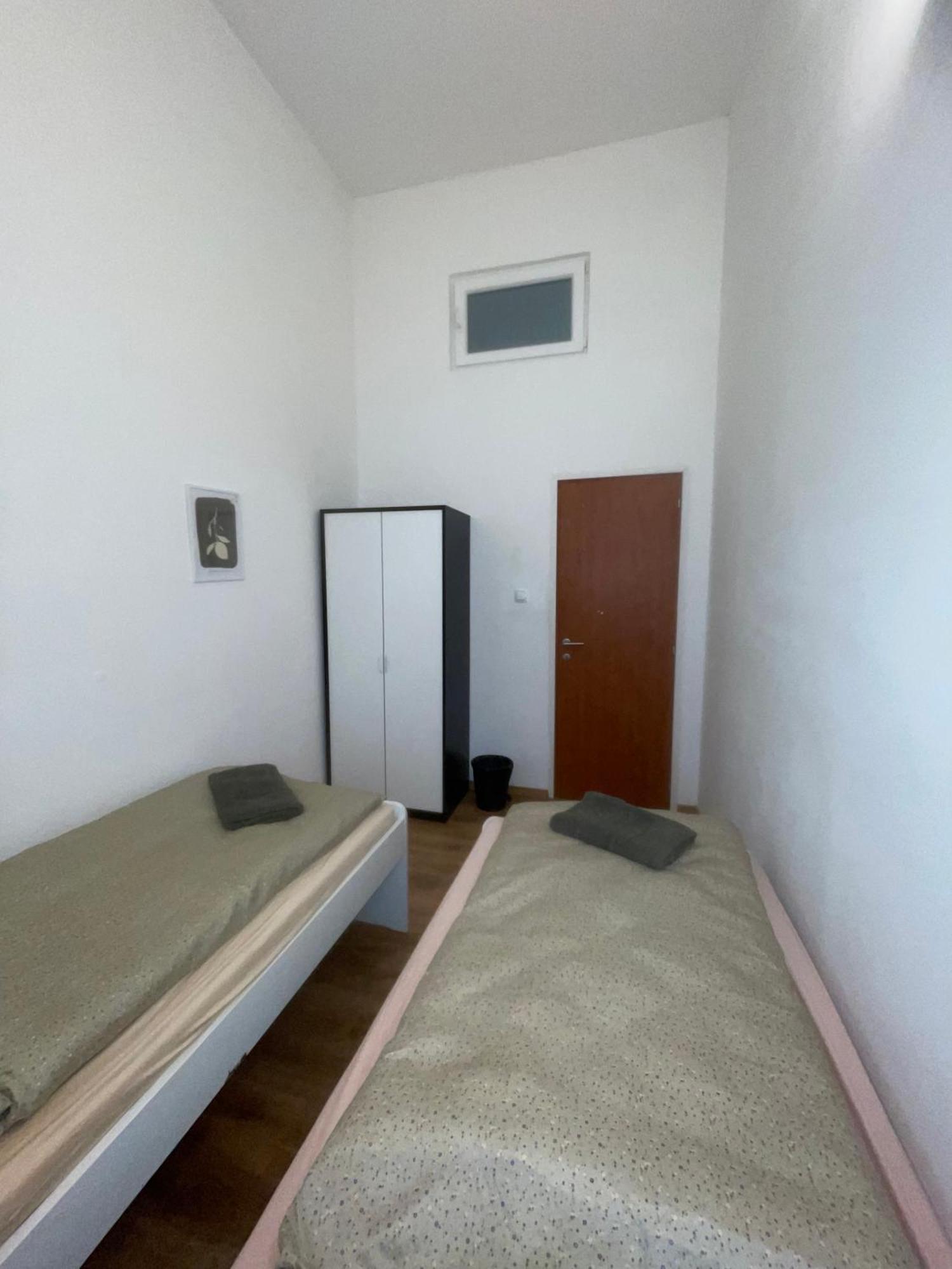 Vivien Apartment บูดาเปสต์ ภายนอก รูปภาพ